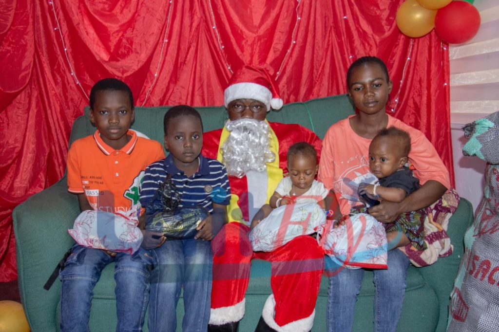 Ufitfly Children Christmas Party