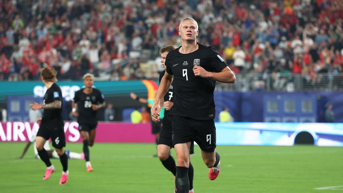 2026-06-23T011024Z_501788415_UP1EM6N039ADN_RTRMADP_3_SOCCER-WORLDCUP-NOR-SEN